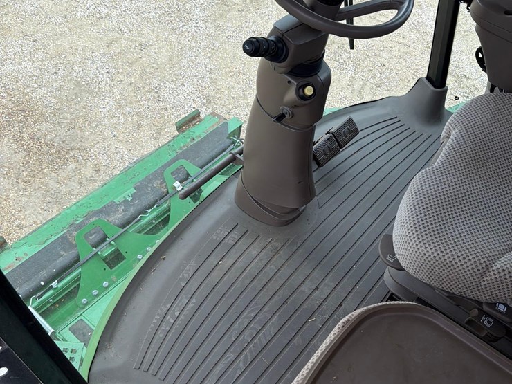 2018-john-deere-s770-image-70