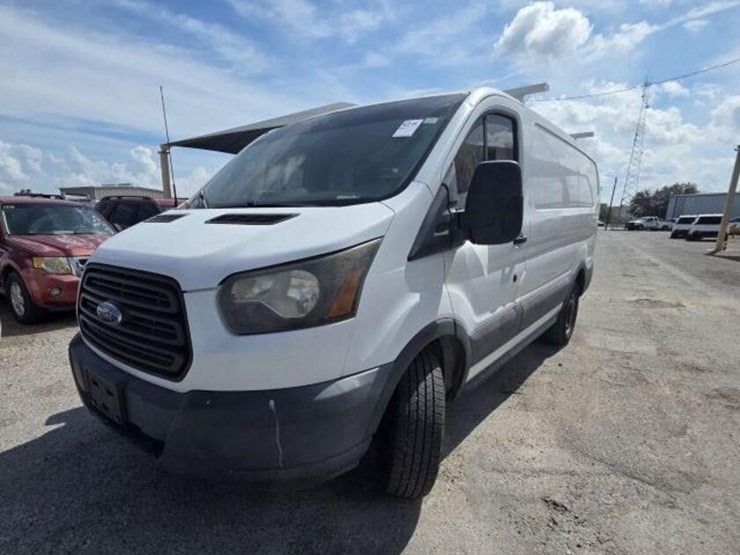 ford-transit-image-1