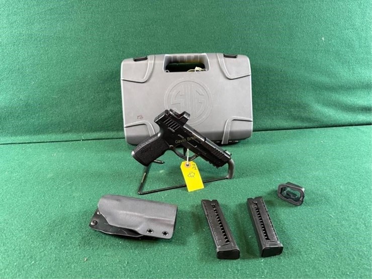 sig-sauer-p322-22lr-pistol-image-1