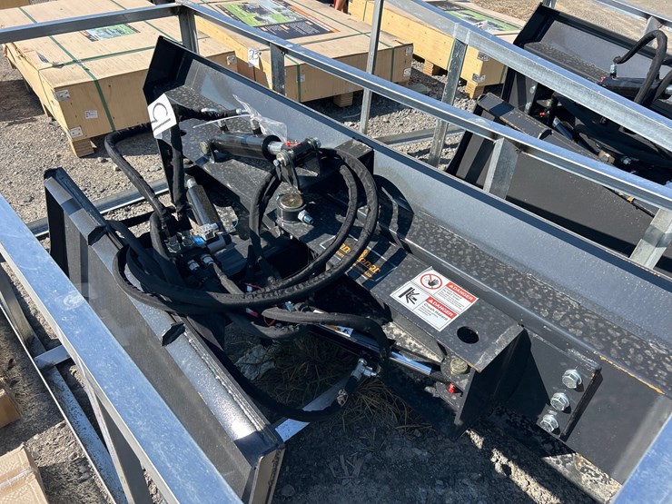 #15-•-84”-6-way-hydraulic-skid-steer-blade-image-4