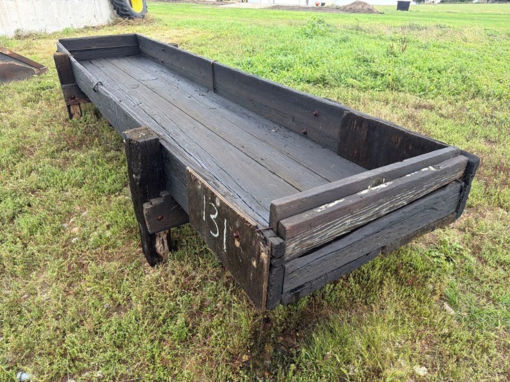 doon-saw-mill-3ft-x-14-1/2ft-wood-feed-bunk-image-7
