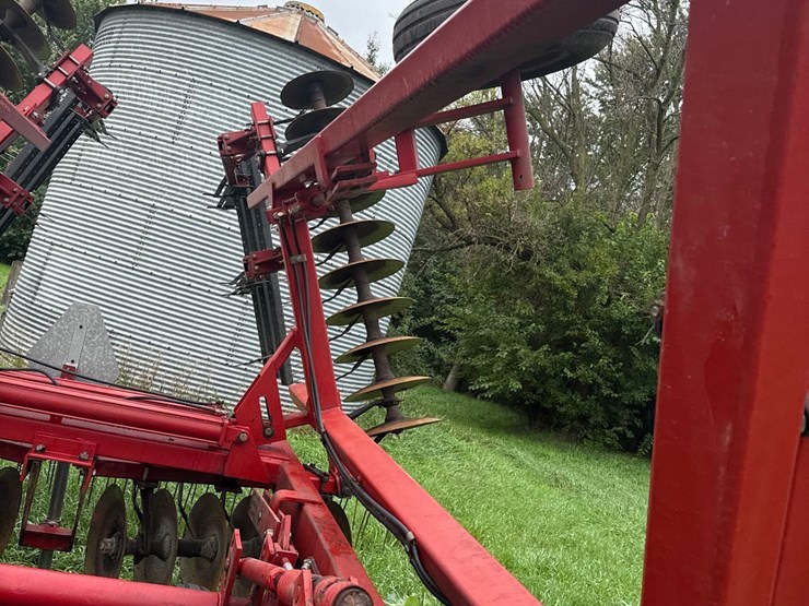 case-ih-3900-image-13