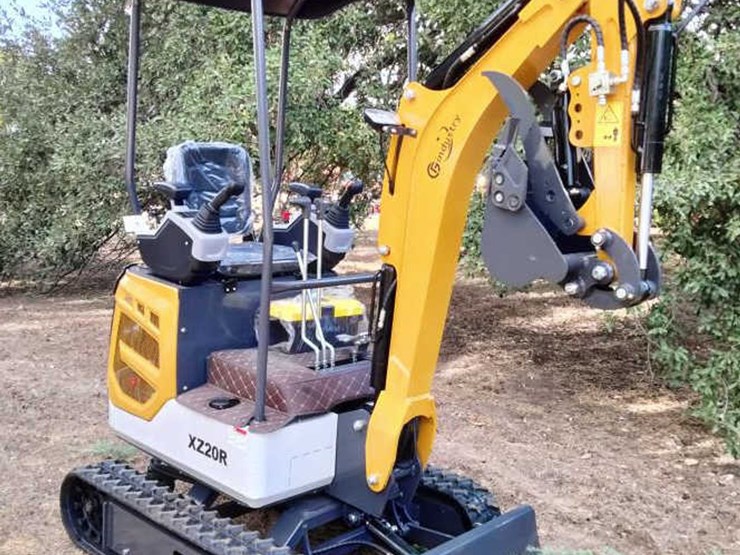 #25-•-cfg-mini-excavator---qk20r-image-2