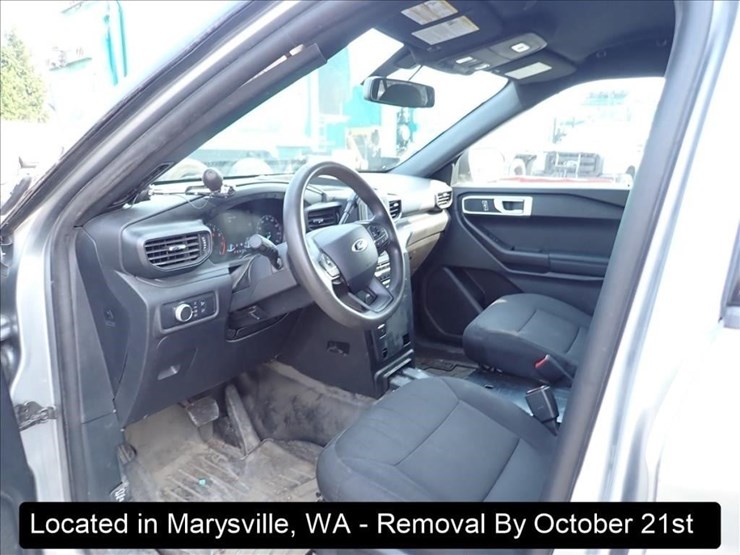 2020-ford-explorer-image-5