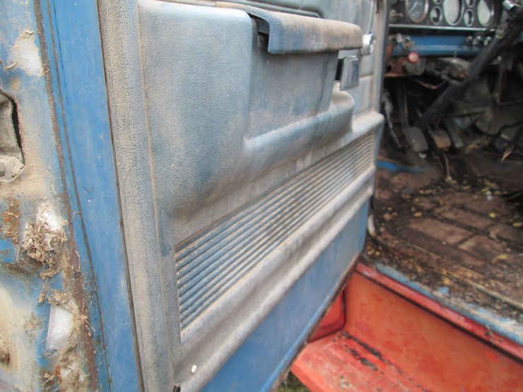 1974-ford-f750-image-21