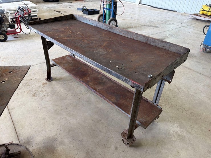 metal-work-bench-image-1
