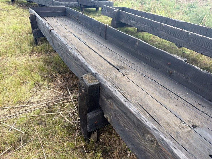 doon-saw-mill-3ft-x-16ft-wood-feed-bunk-image-9
