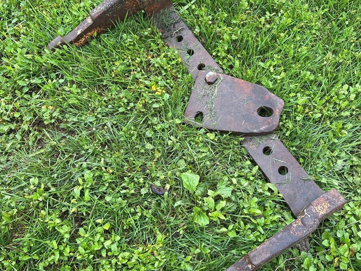 2-point-hitch-image-3