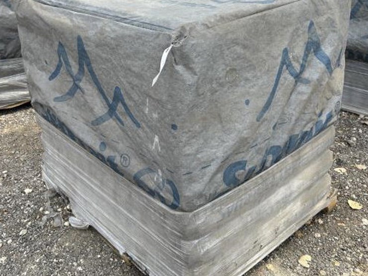 #68-•-summit-60-synthetic-underlayment-48"-x-250'-image-1