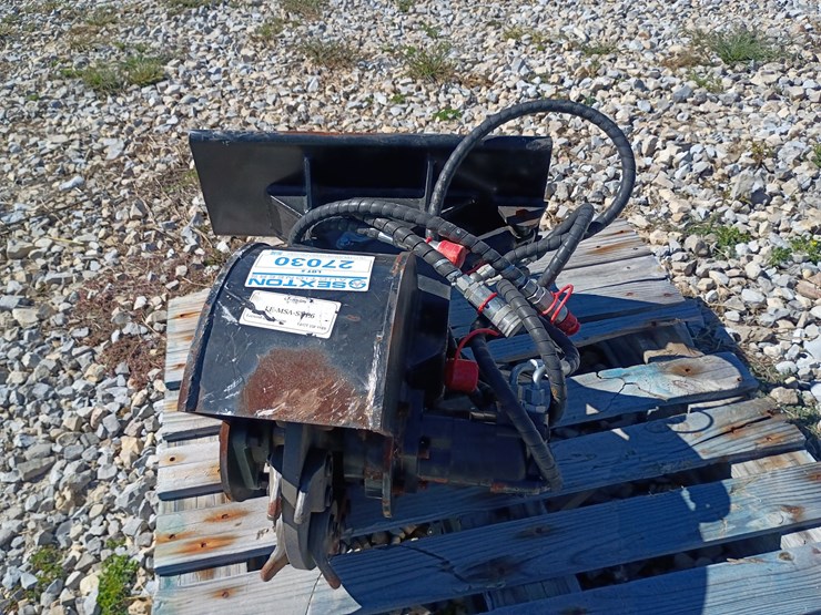 #27030-•-stump-grinder-mini-skid-steer-attachment-image-3