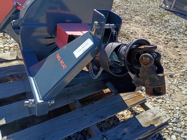 #27043-•-tmg-3-point-wood-chipper-image-9