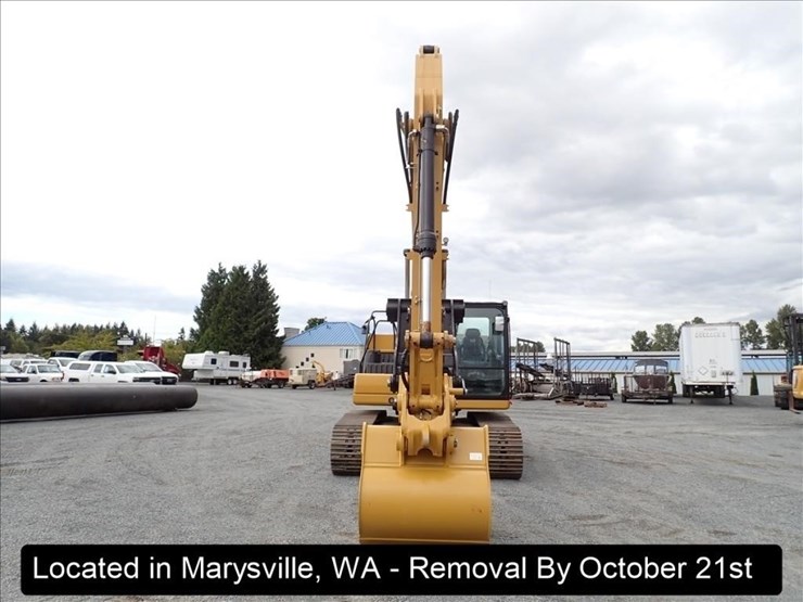 2024-caterpillar-320gc-image-35
