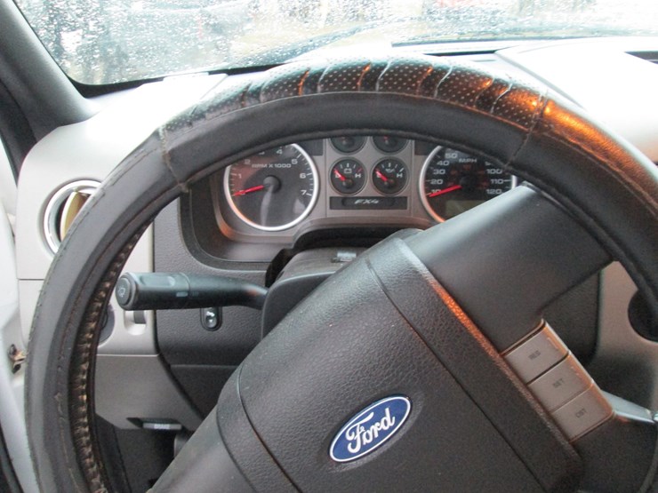 2004-ford-f150-image-36