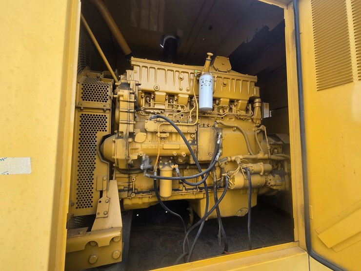 1996-caterpillar-3406-image-8
