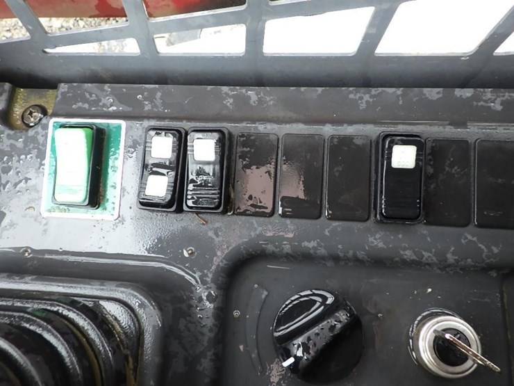 takeuchi-tl12r2-image-30