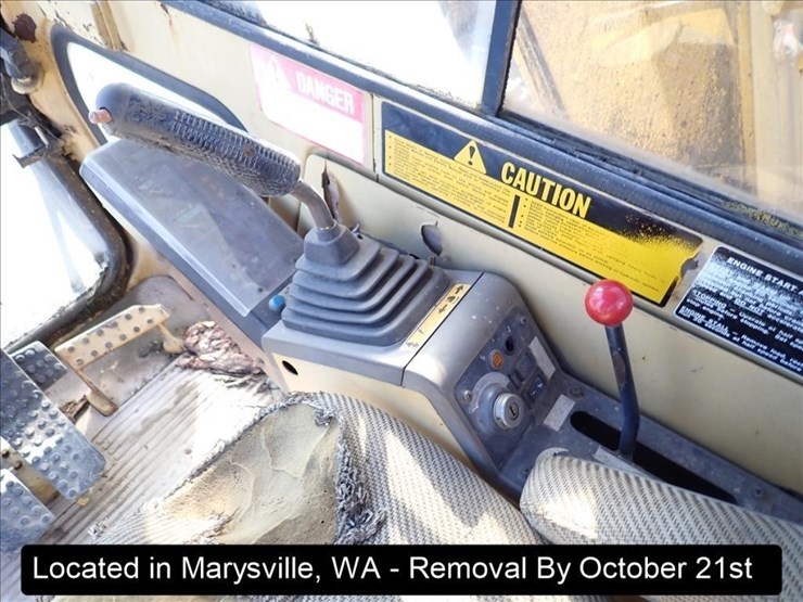 1991-deere-490d-image-13