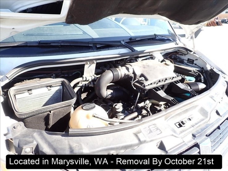 2009-dodge-3500-image-2