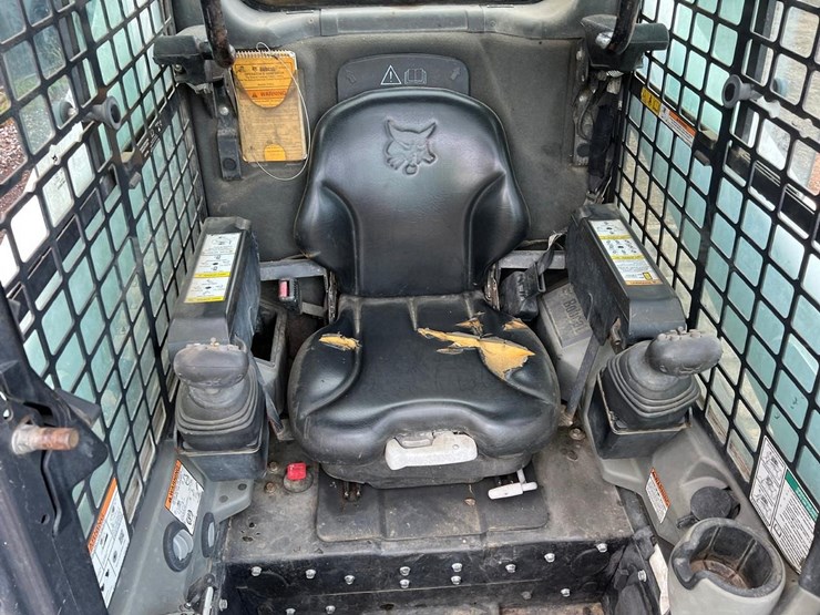 bobcat-t770-image-17