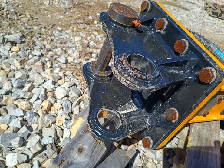#27028-•-toft-hydraulic-breaker-excavator-attachment-(530)-image-11