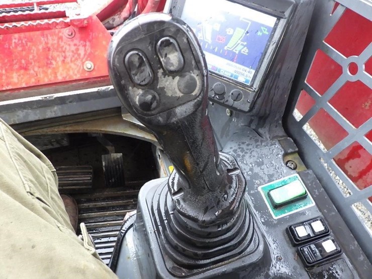 takeuchi-tl12r2-image-31