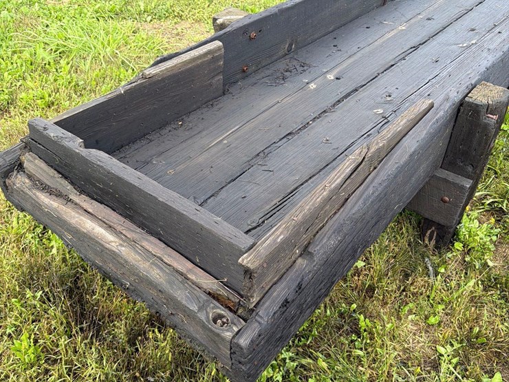 doon-saw-mill-3ft-x-20ft-wood-feed-bunk-image-6