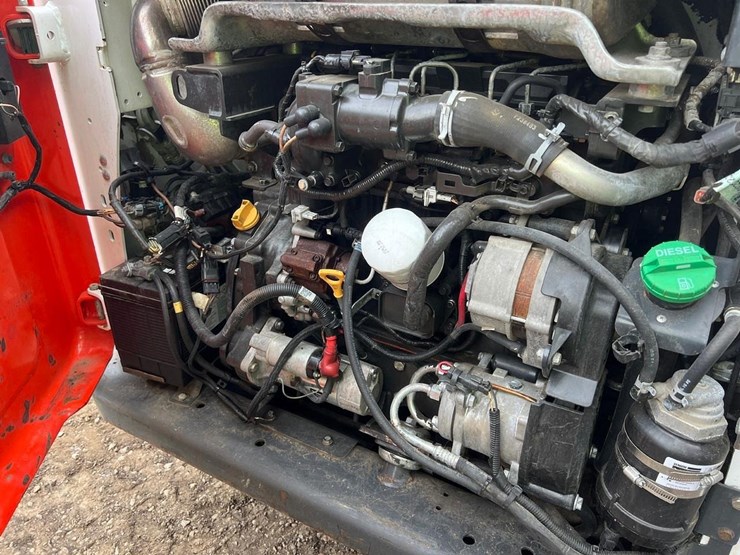 bobcat-t770-image-6