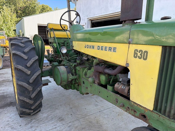 john-deere-630-image-14