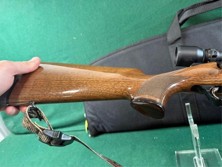 browning-medallion-a-bolt-30-06-sprg-rifle-image-16