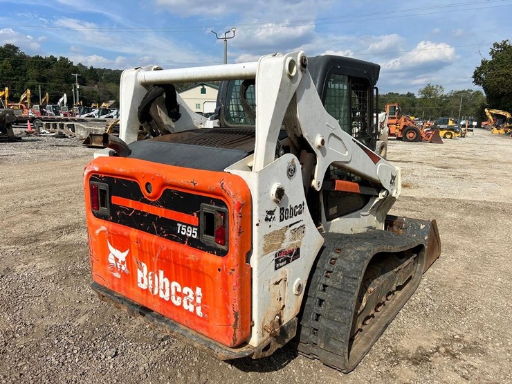 2019-bobcat-t595-image-7