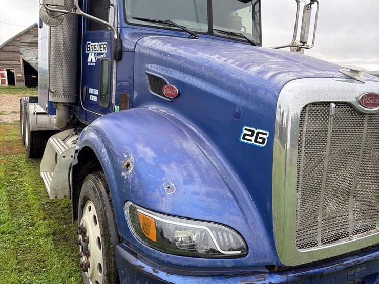 2007-peterbilt-386-image-42