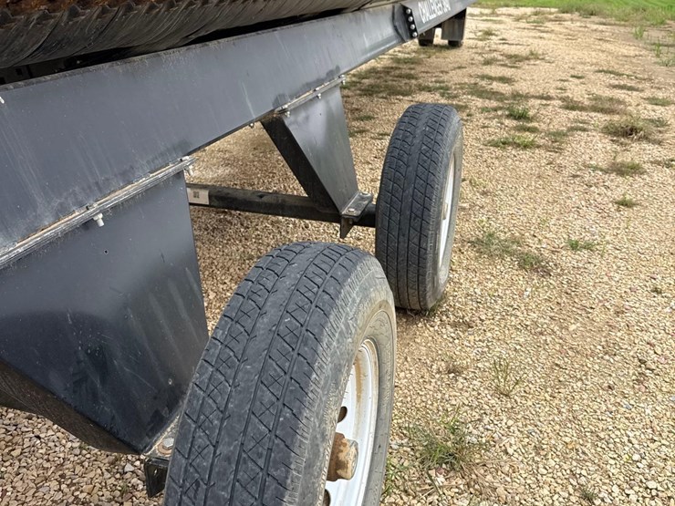 harvest-international-challenger-3840-35ft-header-cart-image-5