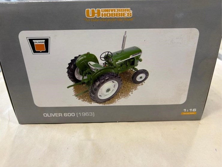oliver-600-image-2