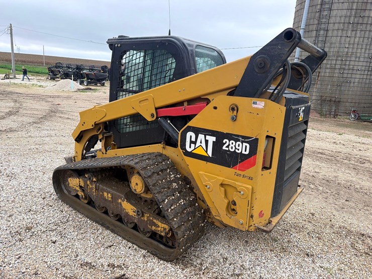 2015-caterpillar-289d-image-5