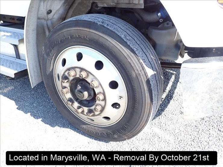 2019-freightliner-m2-image-34