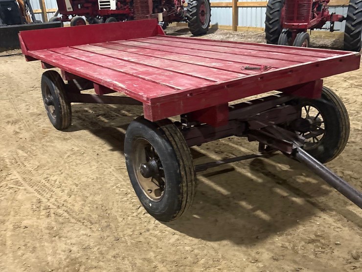 6ft-x-10ft-parade-flatbed-image-1
