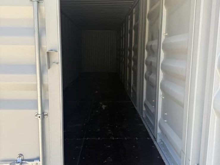 #125-•-40'-high-cube-conex/-shipping-container---one-trip-image-5