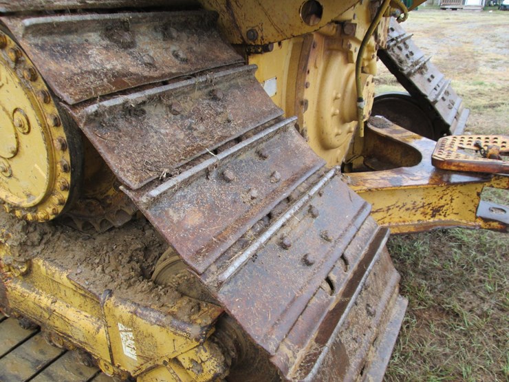 caterpillar-d5m-lgp-image-5