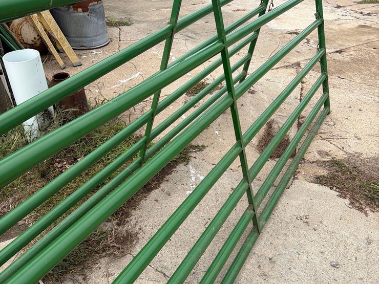 2-16ft-gates-image-5