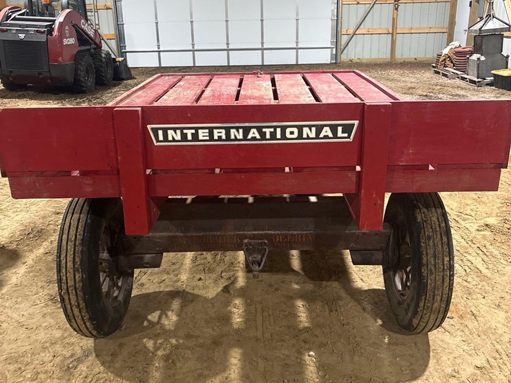 6ft-x-10ft-parade-flatbed-image-4