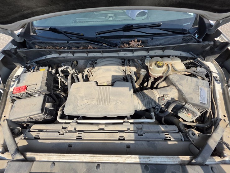 #25311-•-2019-chevrolet-silverado-pickup-truck-image-34