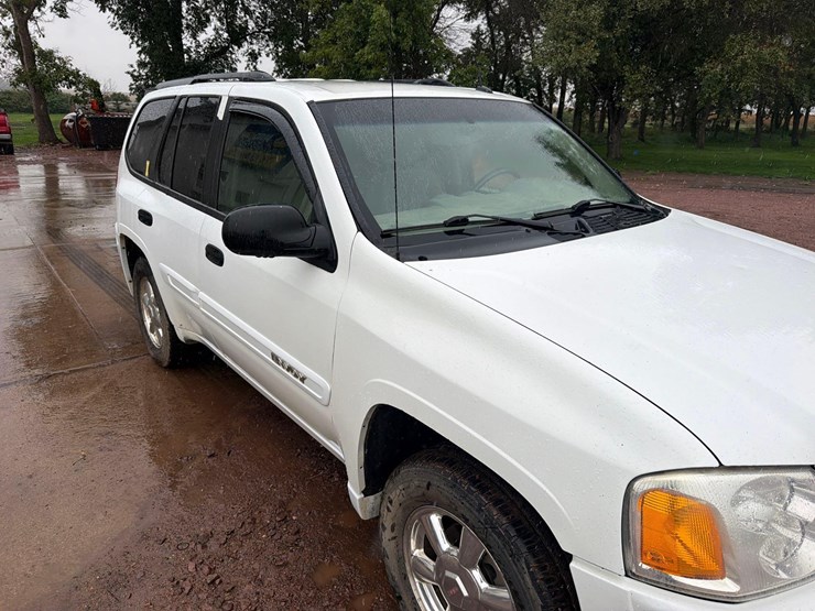 2005-gmc-envoy-image-16