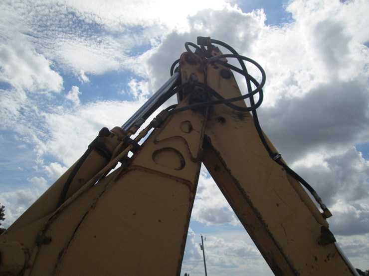 deere-310g-image-11