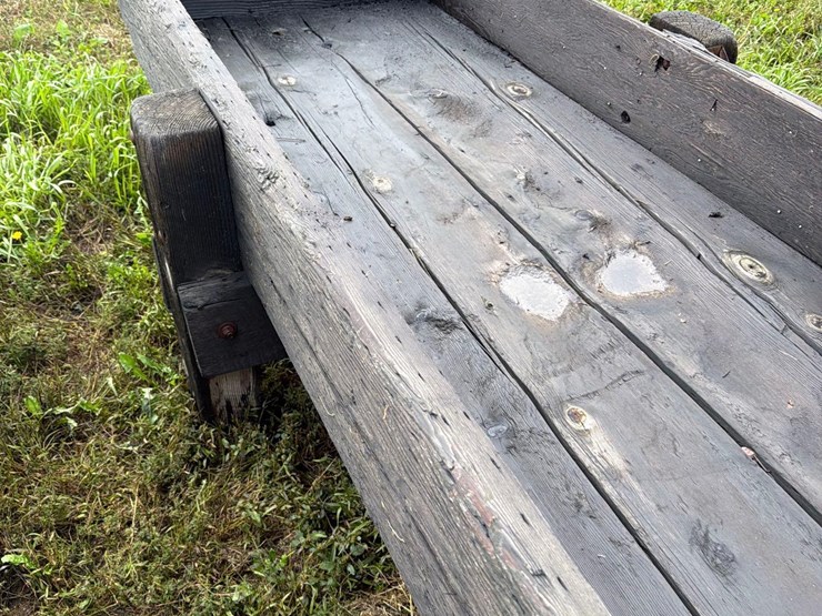 doon-saw-mill-3ft-x-20ft-wood-feed-bunk-image-6