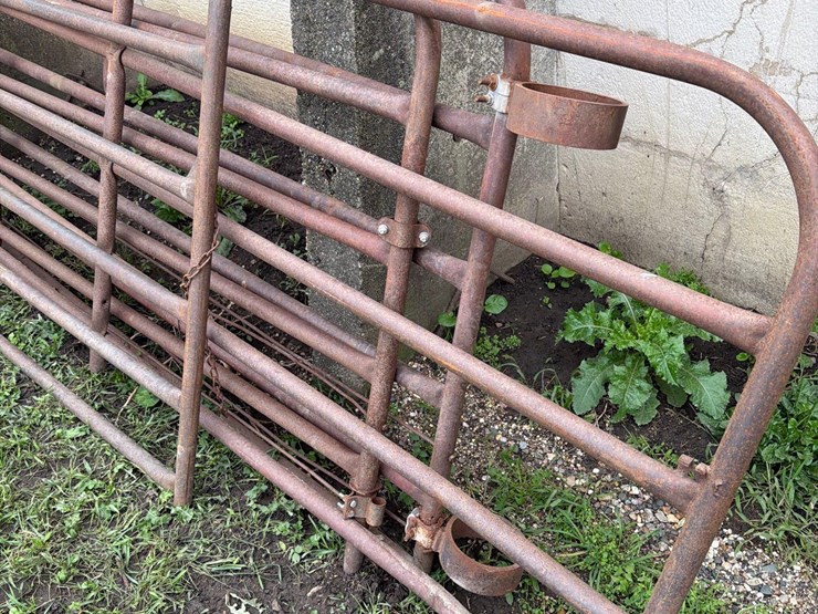 4-gates-image-5