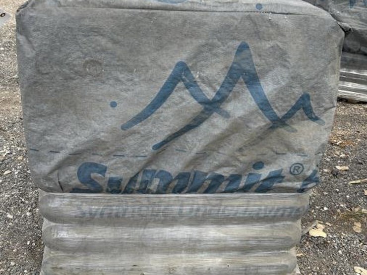 #68-•-summit-60-synthetic-underlayment-48"-x-250'-image-2