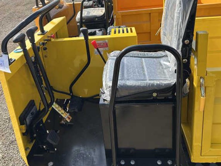 #101-•-crawler-dumper-w/-seat---cdws25-image-8