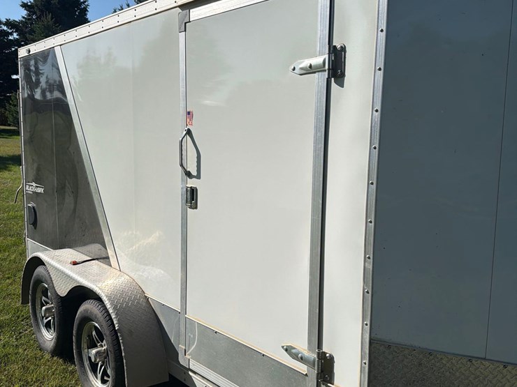 2011-stealth-14ft-enclosed-bumper-hitch-trailer--1-owner-image-11