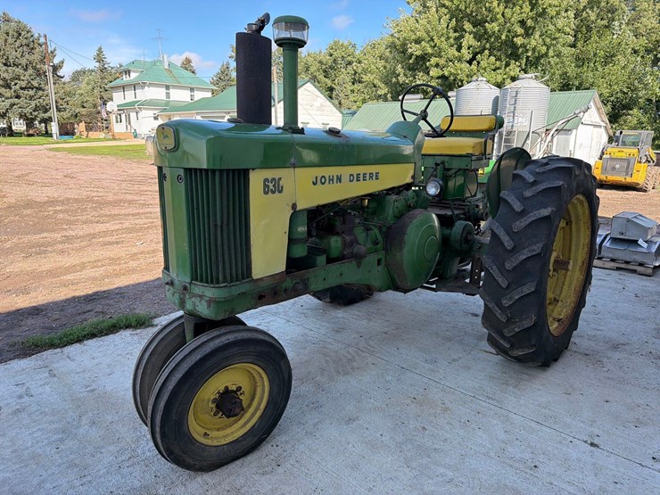 john-deere-630-image-5