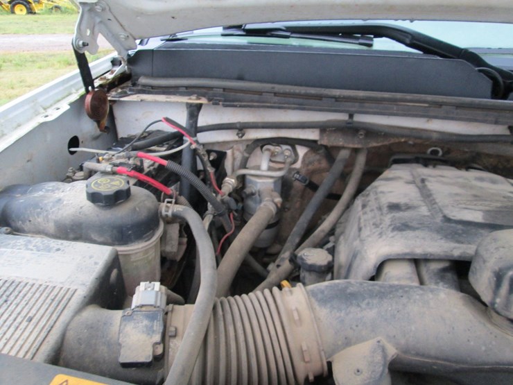 2013-gmc-2500hd-image-18