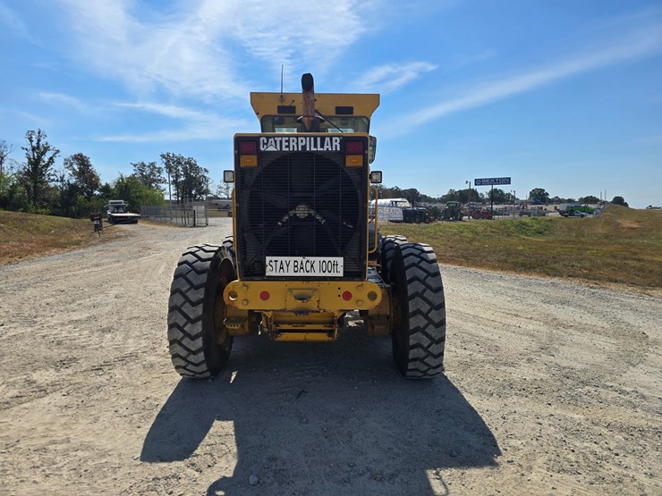 2005-caterpillar-12h-image-8